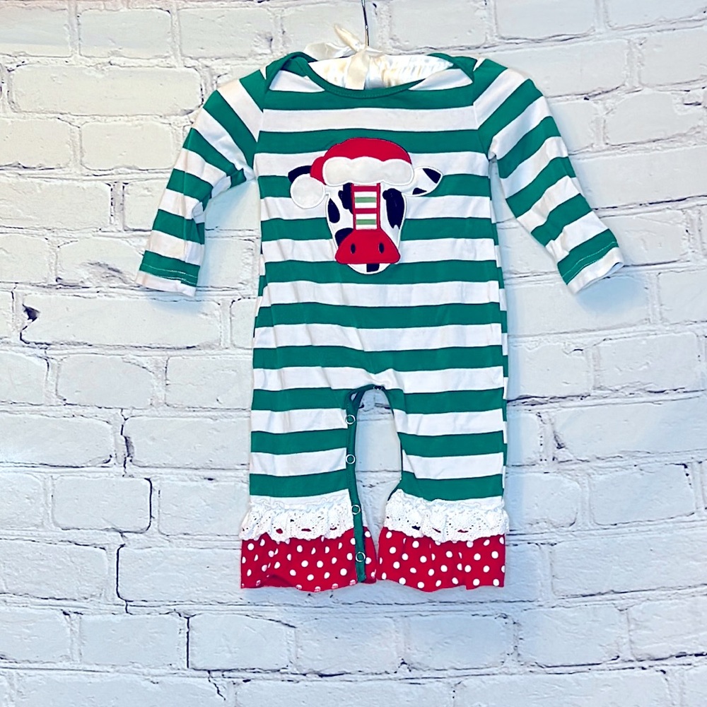 Counting Daisies Christmas Cow One-Piece Girl’s Outfit Size 3-6 Months